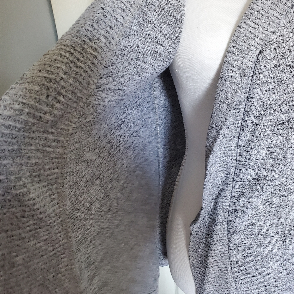 Gray cardigan - Picture 7 of 11